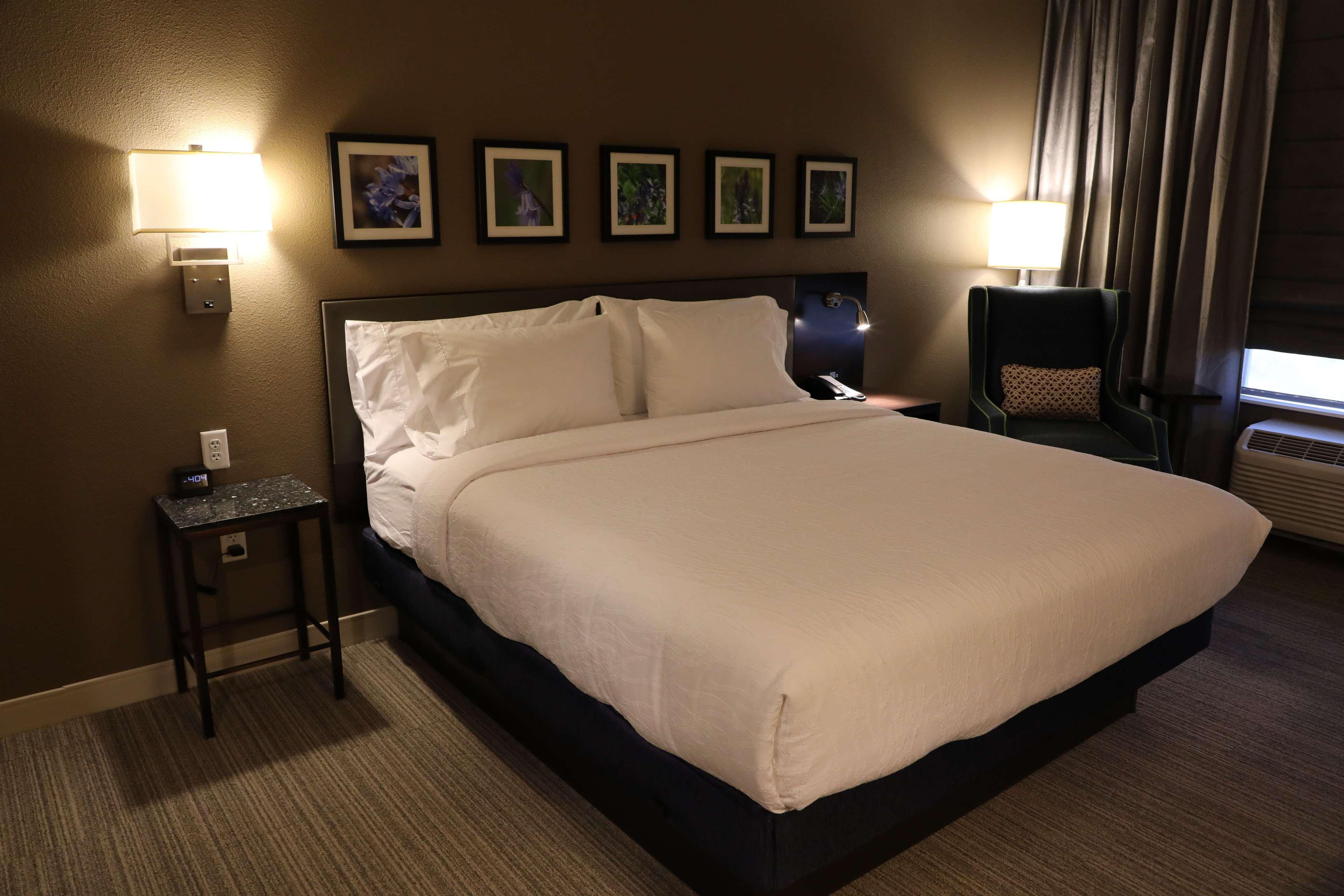 Hilton Garden Inn Austin Airport Экстерьер фото