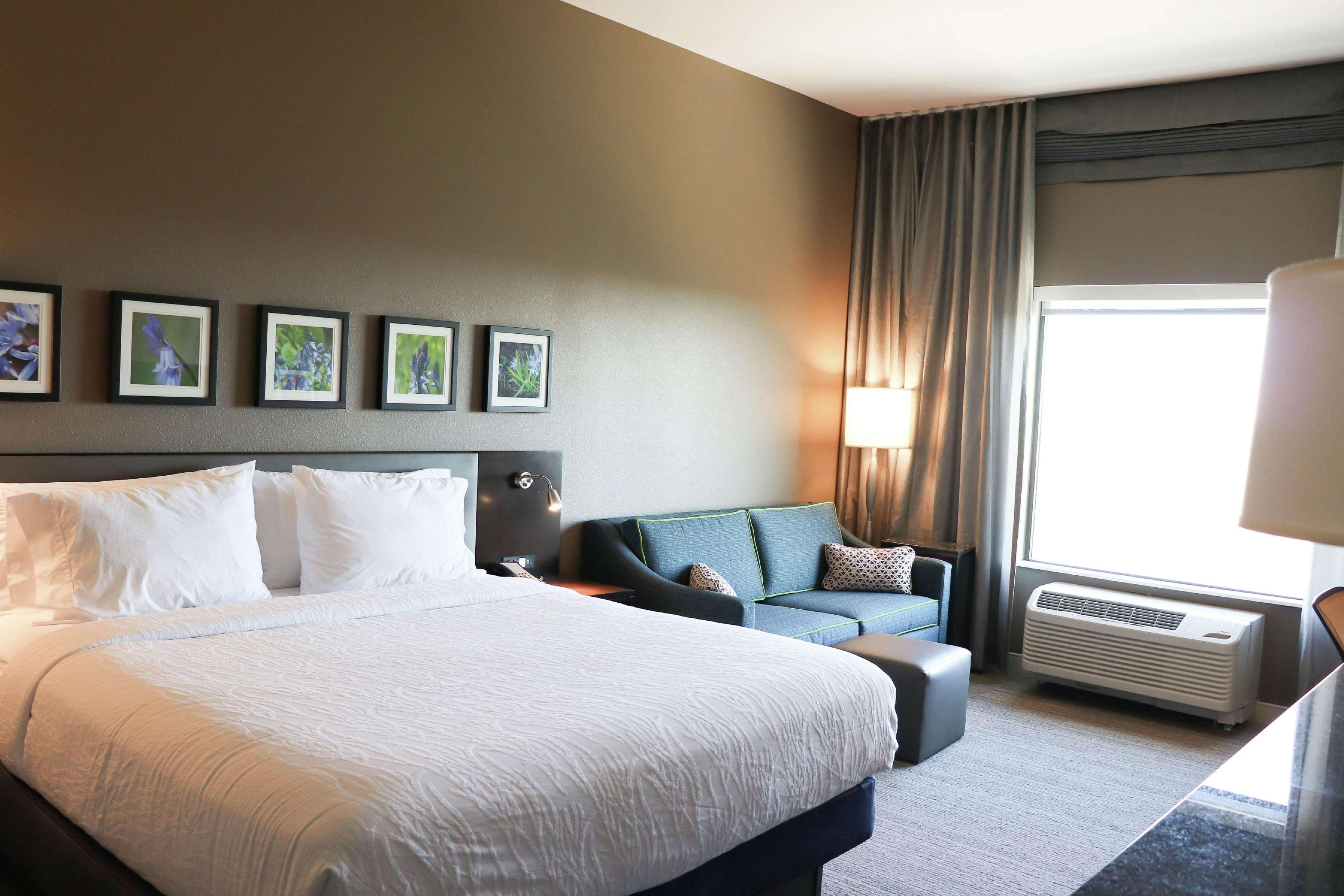 Hilton Garden Inn Austin Airport Экстерьер фото