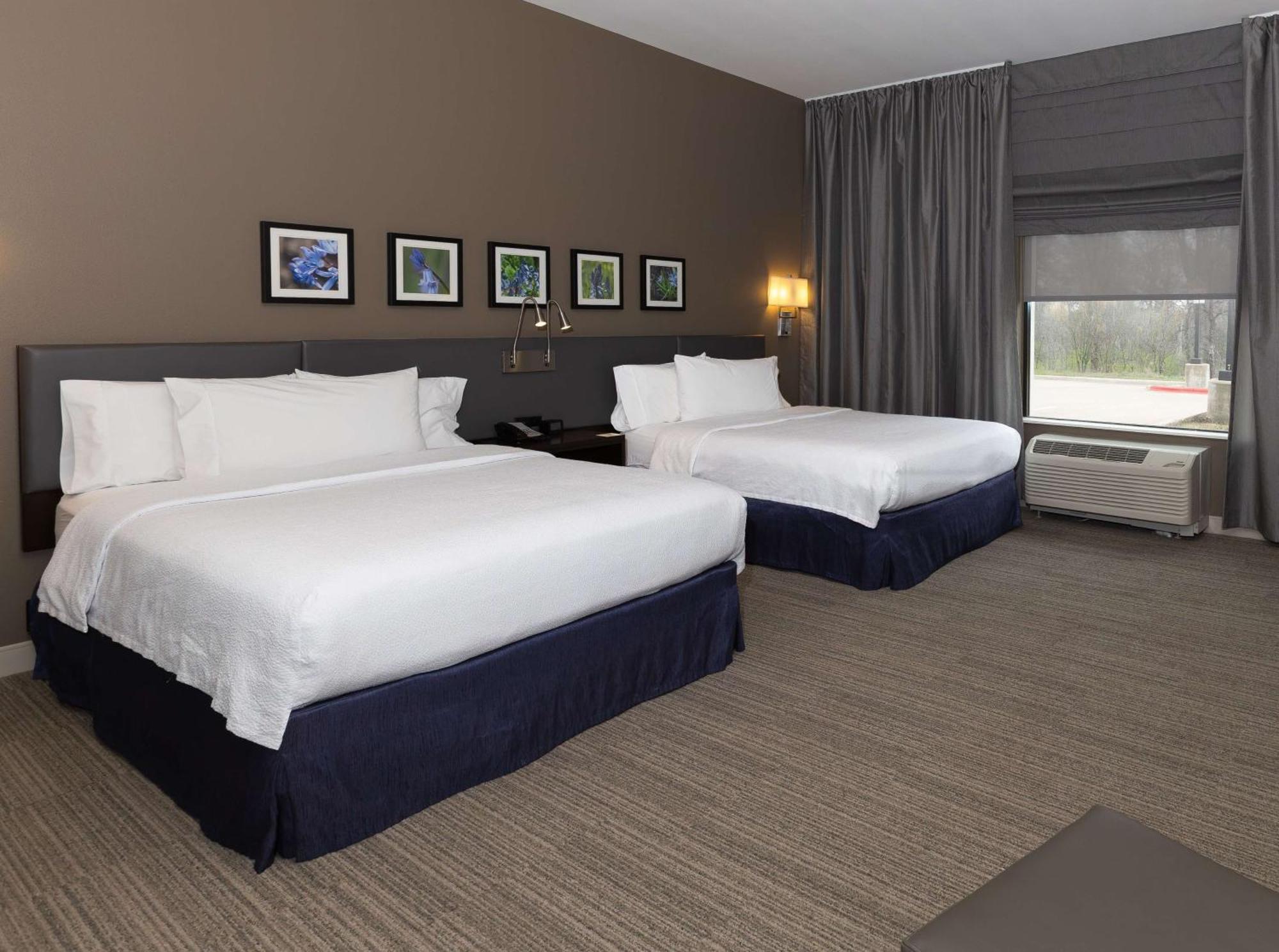 Hilton Garden Inn Austin Airport Экстерьер фото